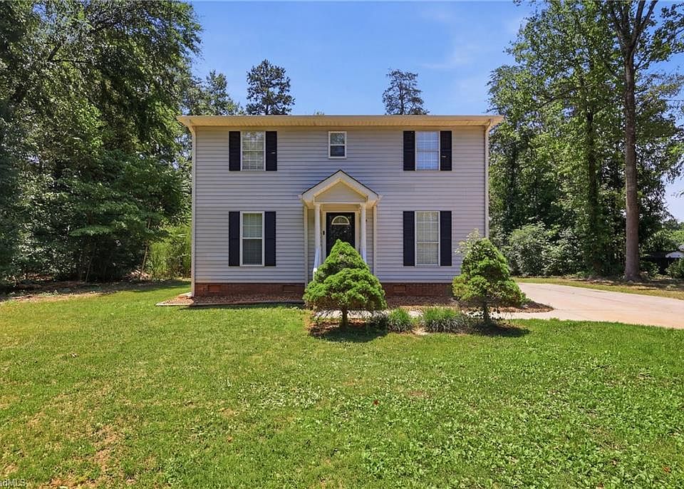 1st image of 4408 Vetra Dr