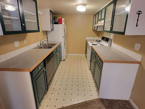 3rd image of 1730 7th Ave Unit 2