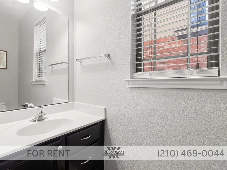 939 Spello Cir — Photo 12
