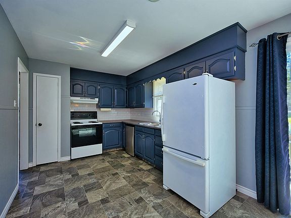 5th image of 134 Marney Rd