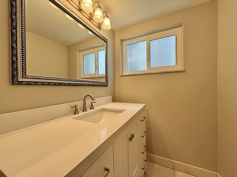4607 W Fig St #209 — Photo 13