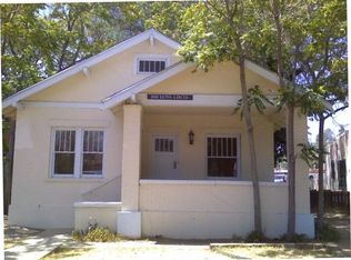 1007 Luna Cir NW, Albuquerque, NM 87102