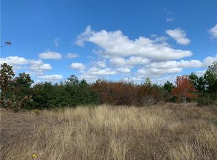 149 Wild Bird Loop, Smithville, TX 78957