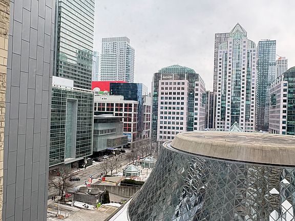 3rd image of 71 Simcoe St #1002