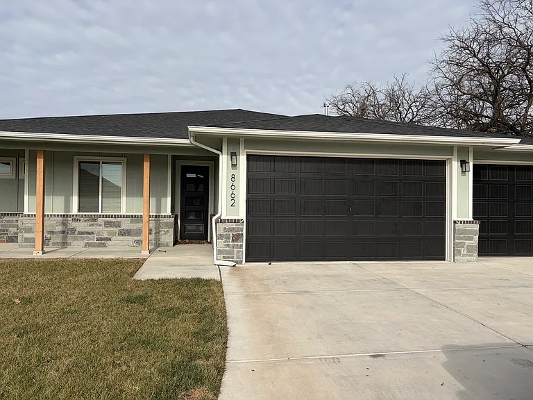 8662 E Cherrywood Ct — Photo 1