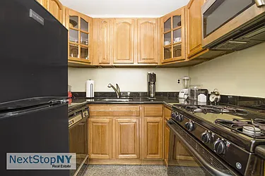 Rented by NextStopNY