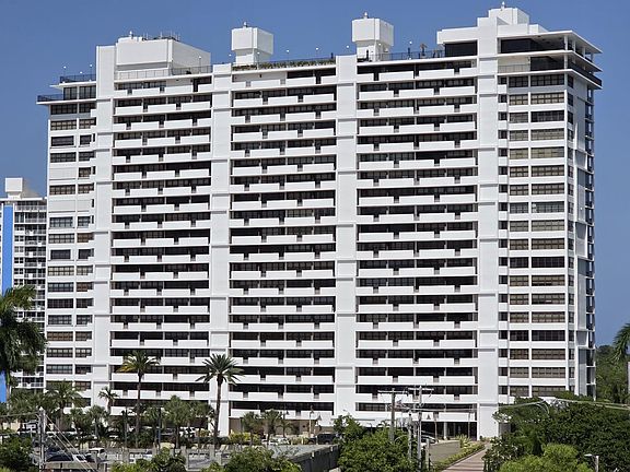2nd image of 936 Intracoastal Dr APT 7B