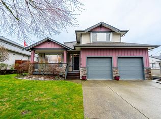 21118 123rd Ave, Maple Ridge, BC V2X 4B4