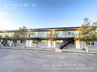227 53rd St SW UNIT 15, Albuquerque, NM 87105