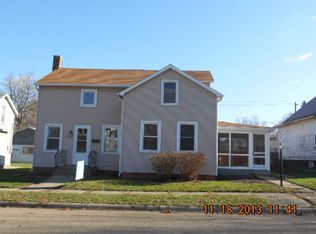 213 N 1st St, Princeton, IL 61356