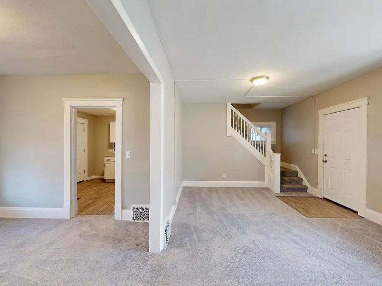3065 W 105th St — Photo 10