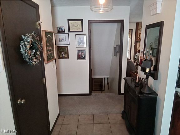 3rd image of 1563 Susanne Cir
