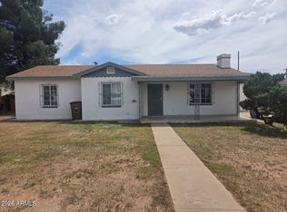 1907 E 9th St, Douglas, AZ 85607