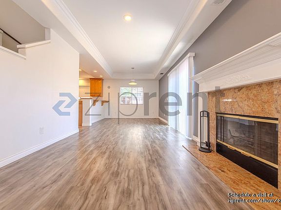 3rd image of 1360 S White Ave