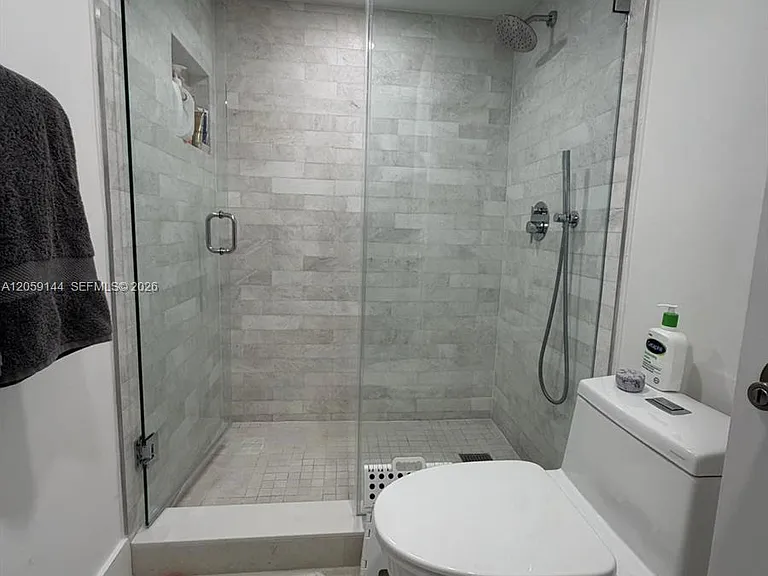 2333 Brickell Ave #2512 — Photo 14