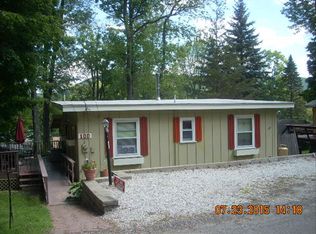 100 Chestnut Rd, Pittsfield, MA 01201