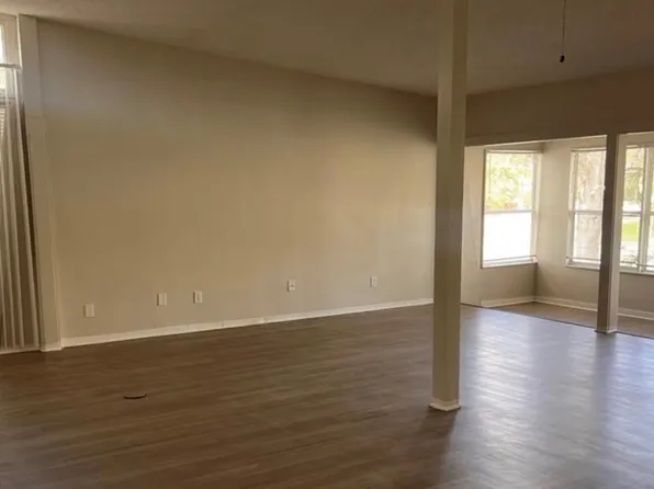 101 Ricardo Way NE, Saint Petersburg, FL 33704