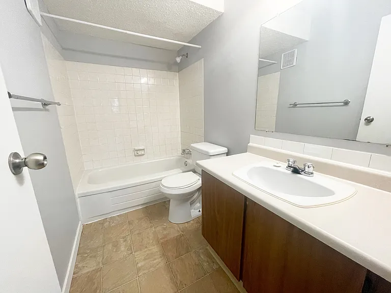 109 Elmore Dr — Photo 12