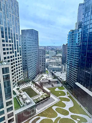 Rented by Compass | media 7