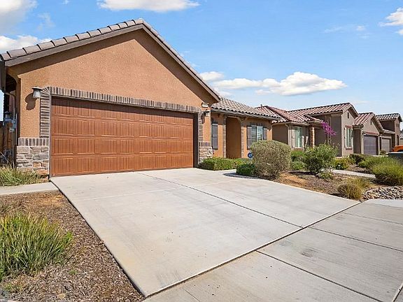 5th image of 9504 Laurelwood Ct