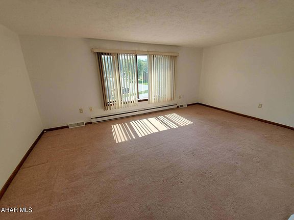 3rd image of 226 Piedmont Dr