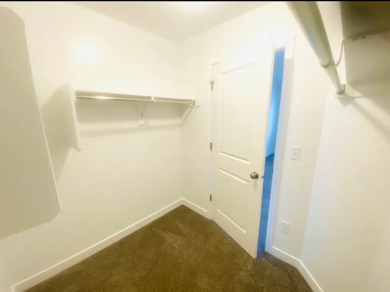 522 S 800 W — Photo 20