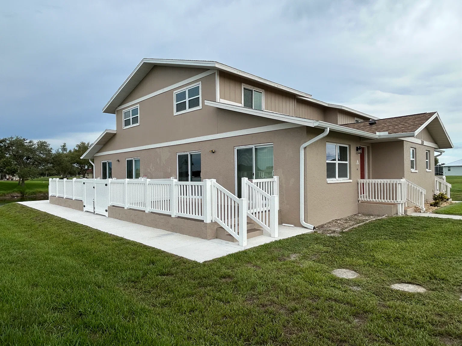 2 bed, 1140 sqft, $1,400 — Photo 2