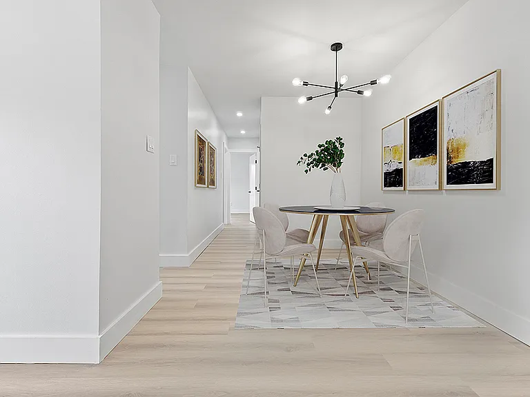 Colonial Village Apartments — Photo 18