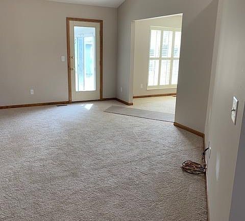 3rd image of 1358 Satinwood Dr