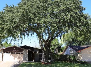 15526 Camino Del Sol Dr, Houston, TX 77083