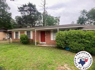 711 Hillview St, Texarkana, TX 75501