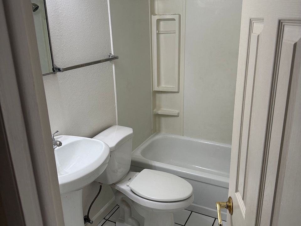 1st image of 1152 York St APT D