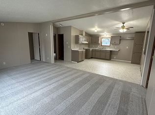 7927 Forest Hills Rd, Loves Park, IL 61111