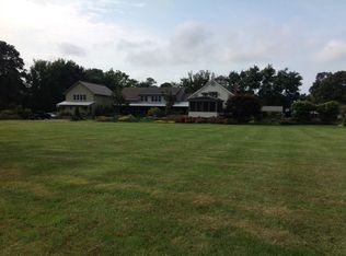 933 New Suffolk Rd, Cutchogue, NY 11935