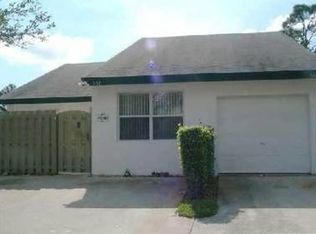 5190 Glencove Ln, West Palm Beach, FL 33415