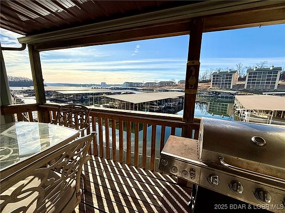4th image of 71 Southwood Shores Pl #2B