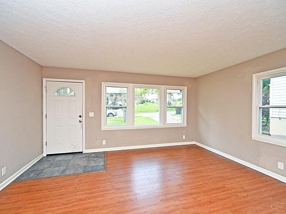 4th image of 3372 Gerold Dr
