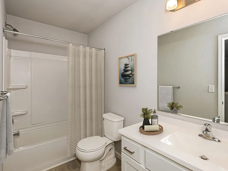 613 Courtyard Pl — Photo 34