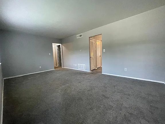 2nd image of 1980 Stanton Rd APT 17