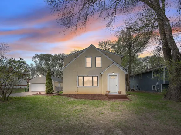11332 Sunset Ave, Circle Pines, MN 55014