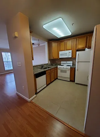 1605 Potomac Greens Dr #A — Photo 1