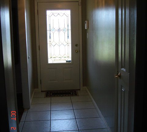 3rd image of 1405 Chestnut Dr