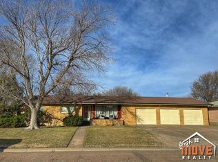 603 S Pike St, Sublette, KS 67877