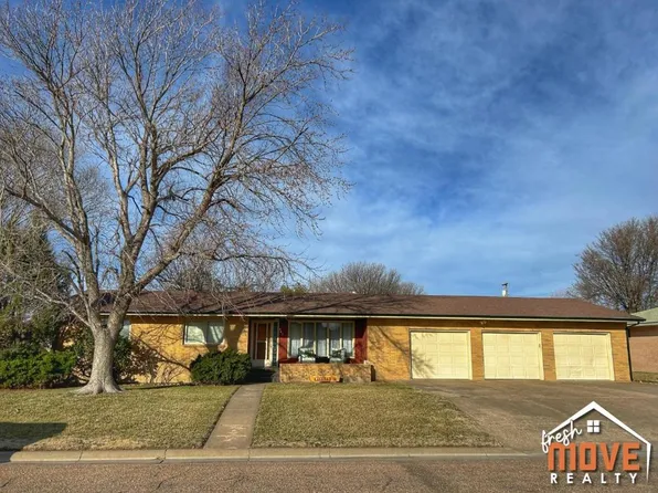 603 S Pike St, Sublette, KS 67877