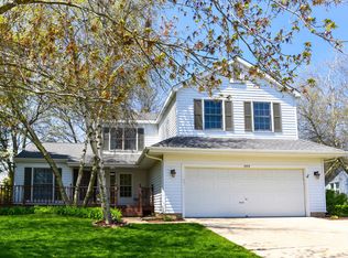 309 S Cross Trl, McHenry, IL