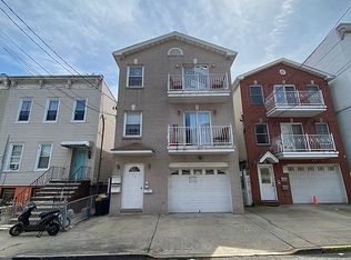 129 South St, Jersey City, NJ 07307