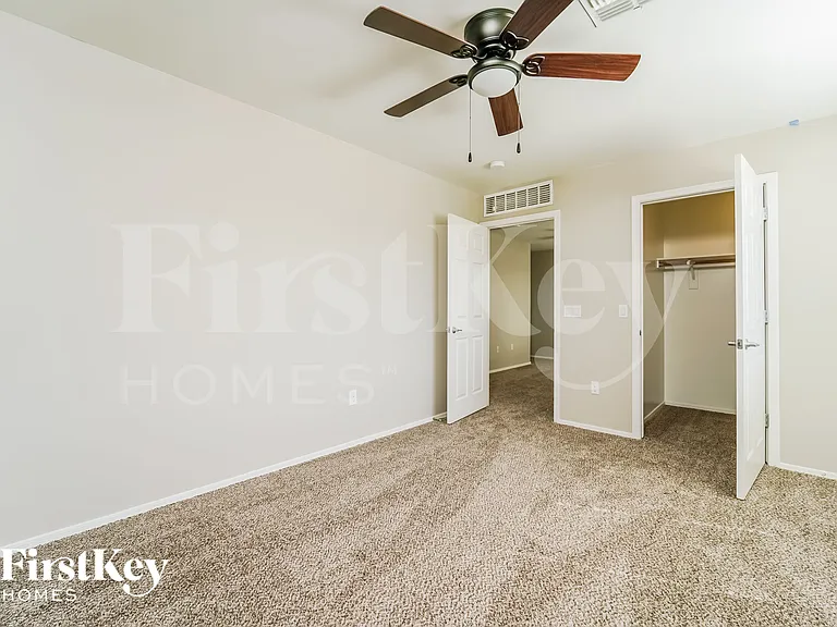 12239 E Metz Dr — Photo 10