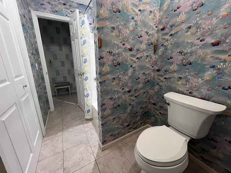 2111 Pentland Rd — Photo 24