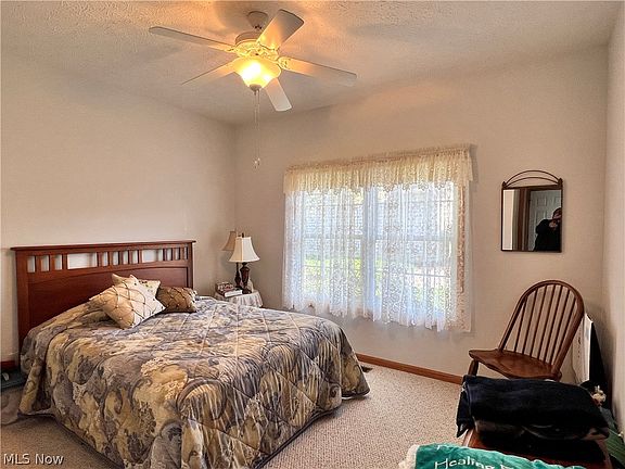 5th image of 108 Bears Paw Dr