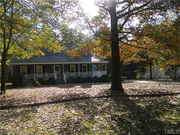 3rd image of 120 Peach Orchard Dr